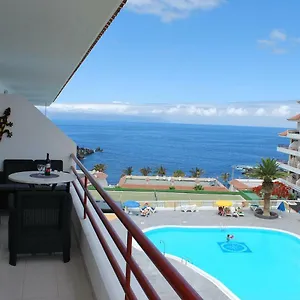  Apartment La Arena Beach